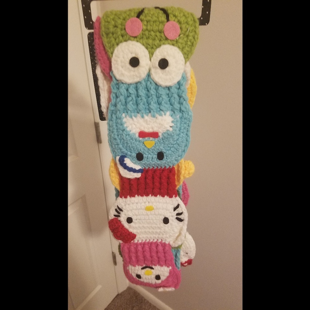 Sanrio Hello Kitty Scarf